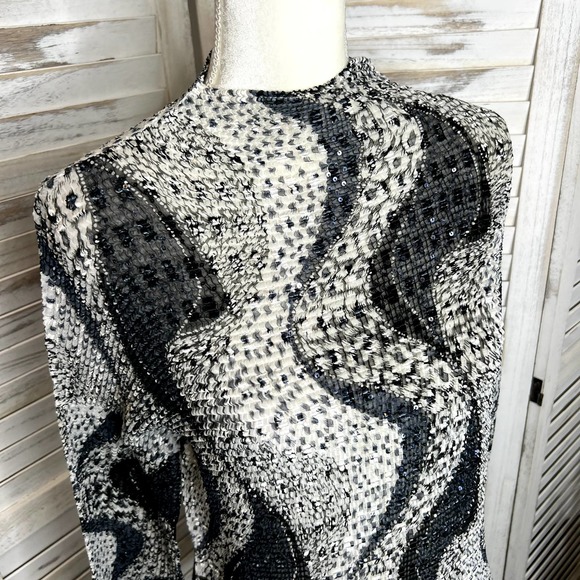 ALBERTO MAKALI Women's Crinkle Sequin Leopard Animal Print Top Blous Black White - Picture 11 of 15